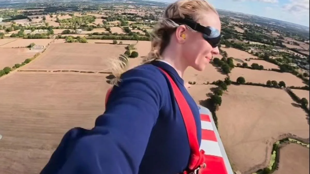 Sydney Sweeney calls out Tom Cruise after daredevil wing walk