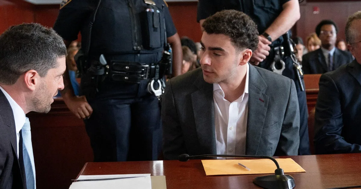Does Mangione's guilty plea in federal case jeopardize state murder trial?