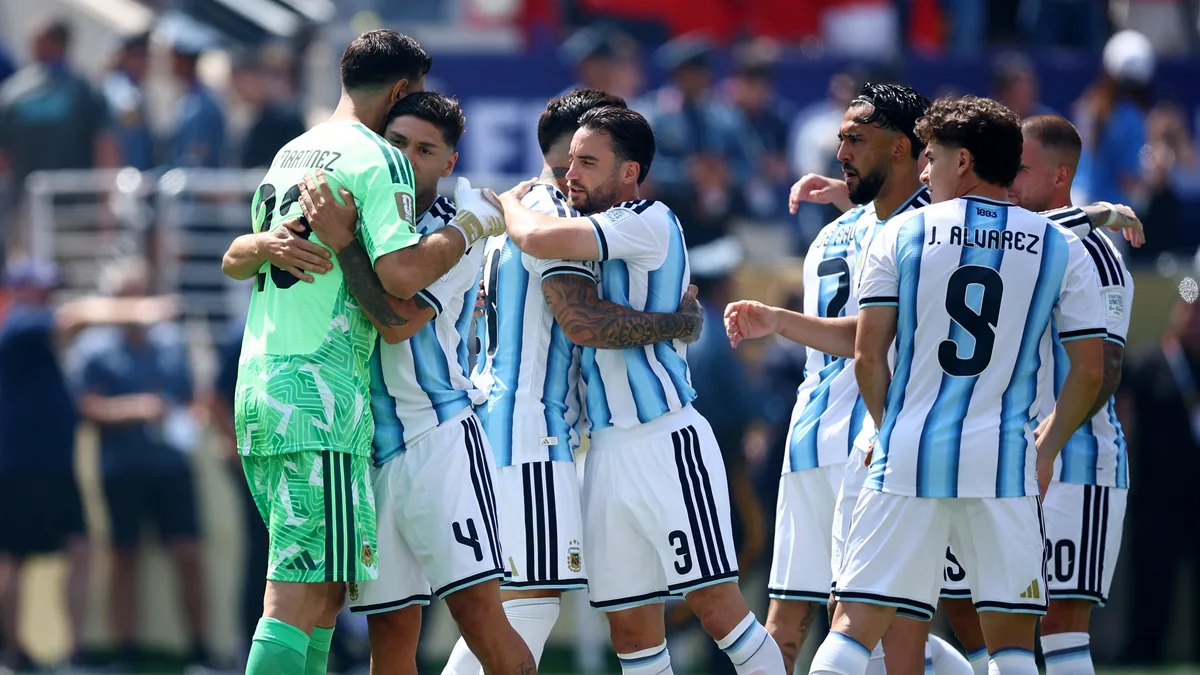 Un jugador de la selección argentina estalló en medio de rumores sobre su pase a otro club: “Si no te gusto no es mi problema”