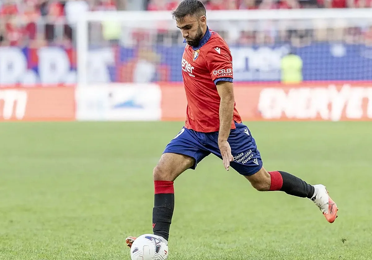 Romain del Castillo, cuarta baja en el Osasuna para su visita al Betis