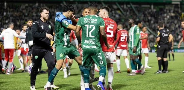 Chapecoense x Inter é marcado por duas confusões durante o jogo