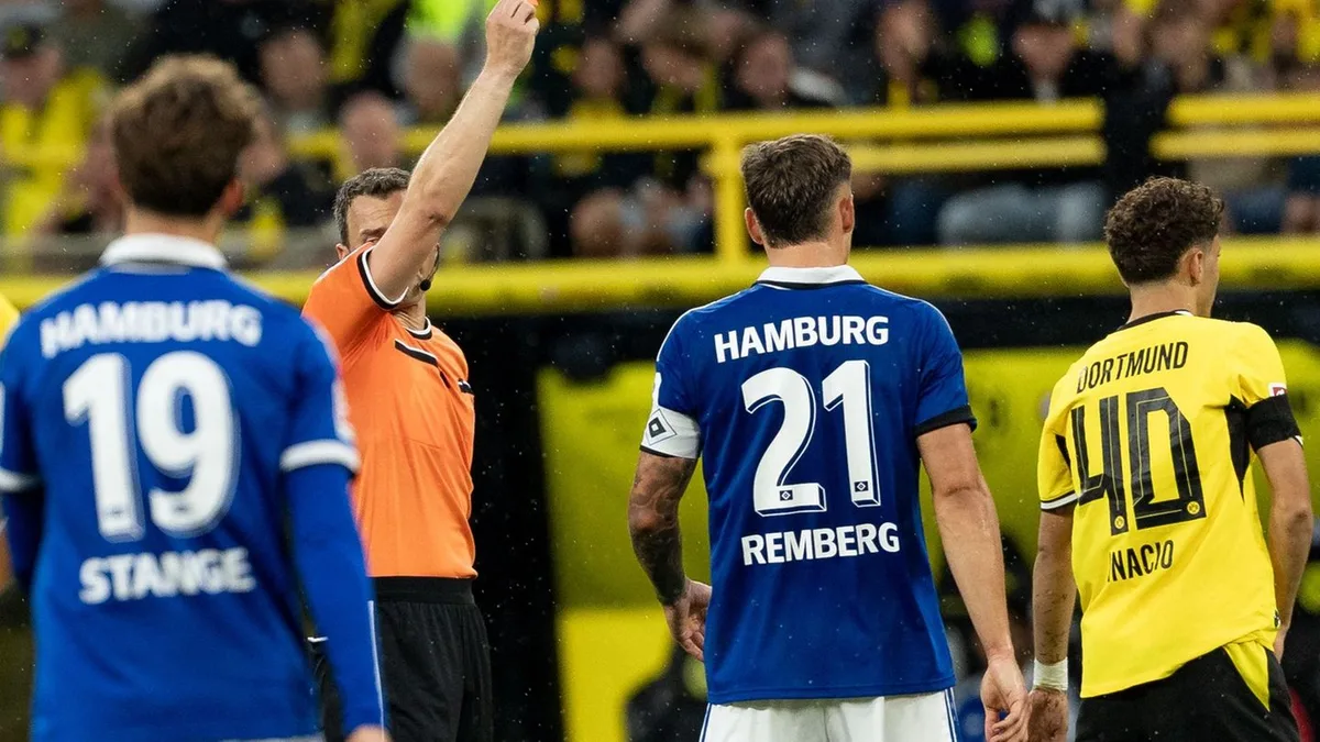 Fußball-Bundesliga: Flaschenwurf gegen BVB-Wappen - „Sieht schlecht aus“