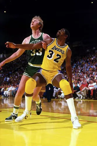 Lenda do basquete, Magic Johnson deixou US$ 2 bilhões na mesa, mas deu a volta por cima e hoje é bilionário