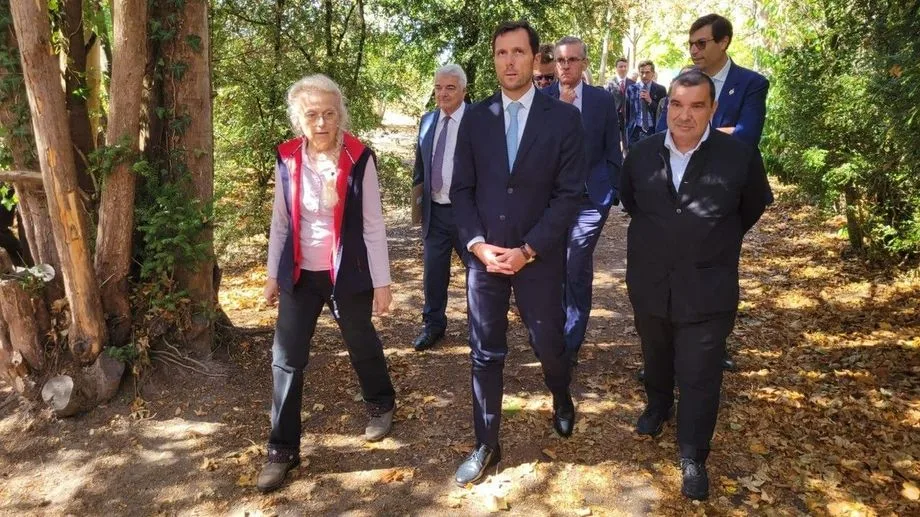 Le ministre Mathieu Lefèvre, en visite dans le Loiret, promet une aide aux centres de soins pour la faune sauvage