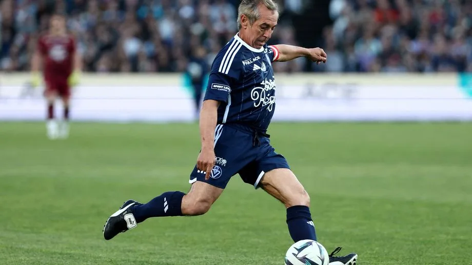 Girondins de Bordeaux : "Je soutiens ce projet de reprise", Alain Giresse en appelle aux instances pour sauver le club