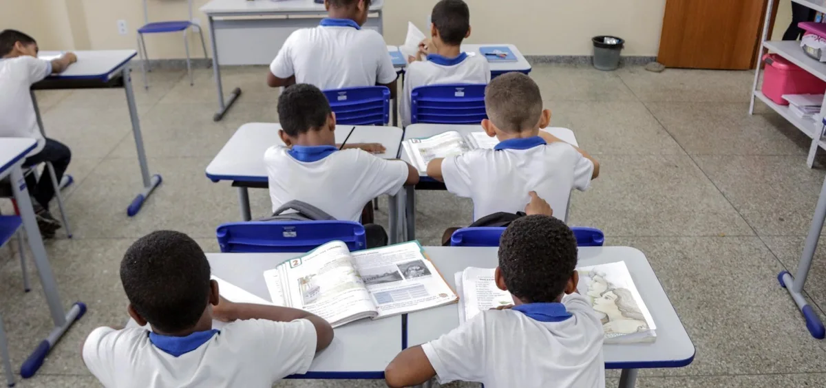 Estudantes de Salvador vão receber novo auxílio; saiba quem pode ganhar