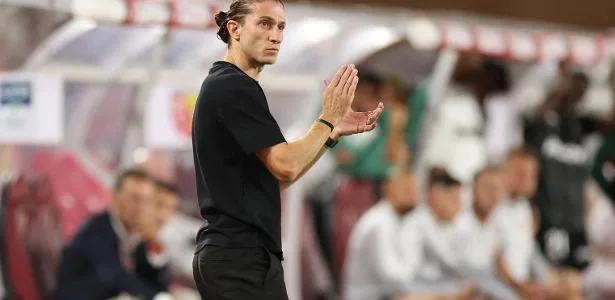 Monaco de Filipe Luís bate Lens, segue invicto e retoma liderança do Francês