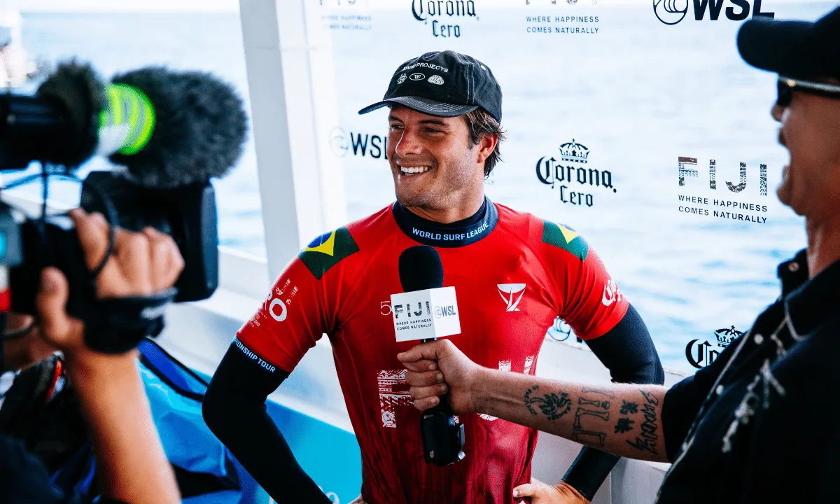 Herdy tem dia dos sonhos em Trestles; Yago Dora e Miguel Pupo vão às quartas