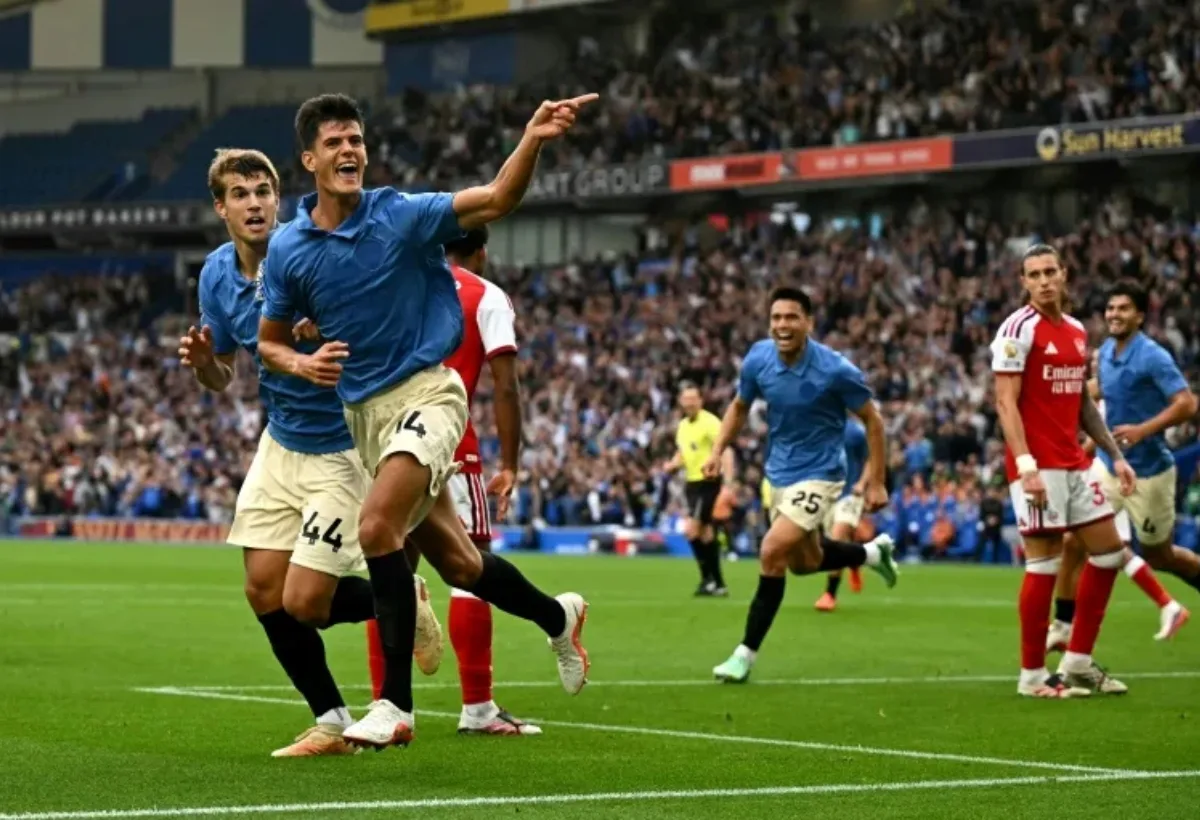 Arsenal protagonizó la sorpresa de la jornada al caer derrotado ante el modesto Brighton