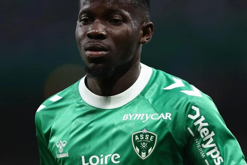 Battu à Dunkerque, Saint-Étienne perd son premier match cette saison en Ligue 2