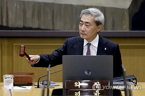 한은 오늘 기준금리 또 올릴까…'7·8월 연속 인상' 기로