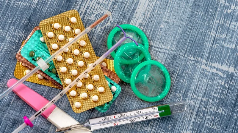 "C'est un enjeu de santé publique": pourquoi de plus en plus de femmes n'ont-elles aucune contraception?