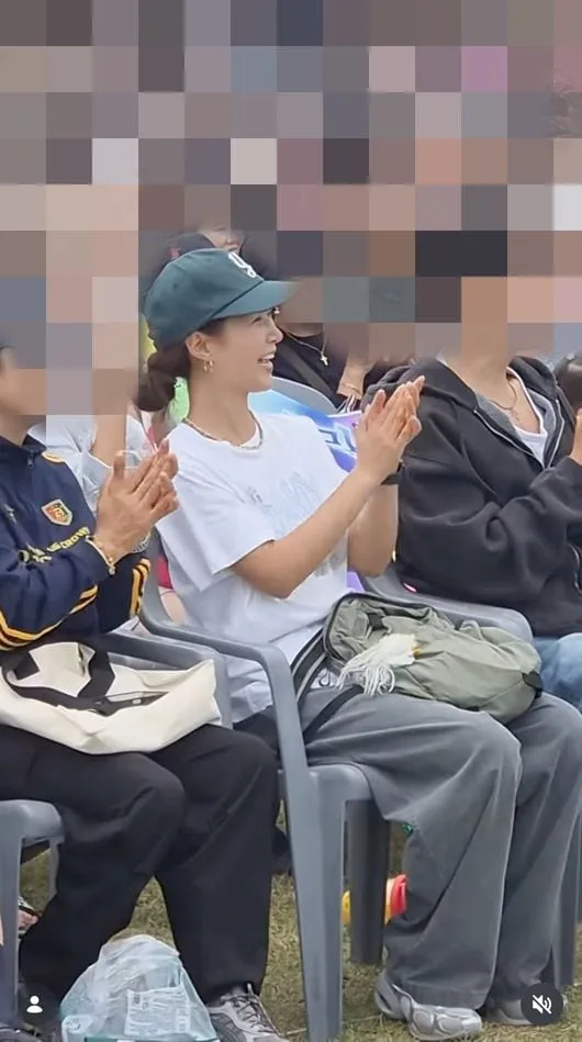 이래도 이효리 따라하기? 소녀시대 유리, 제주도 전국노래자랑 관람 포착 [Oh!쎈 이슈]