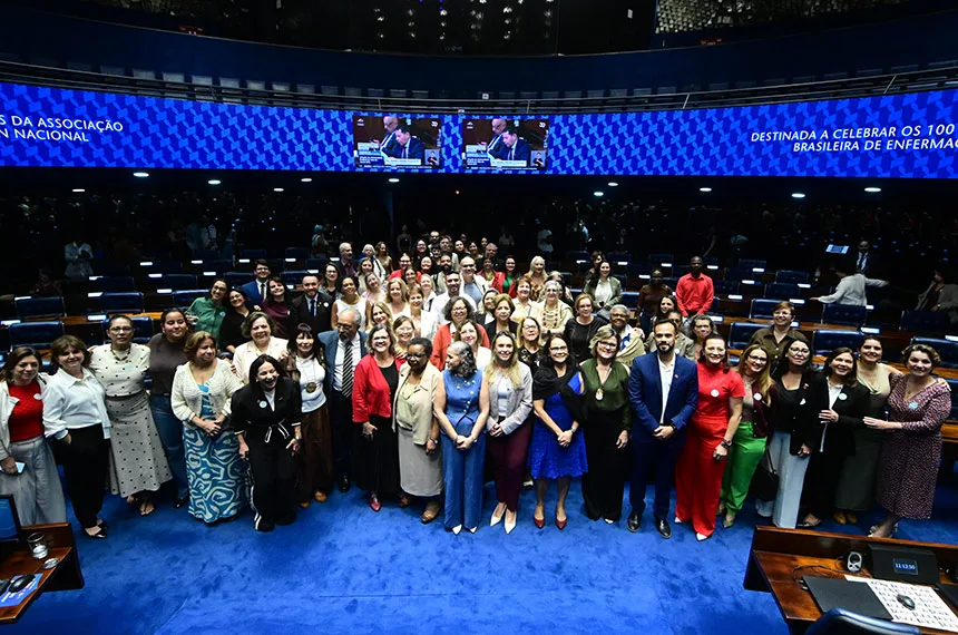 Senado comemora os 100 anos da Associação Brasileira de Enfermagem