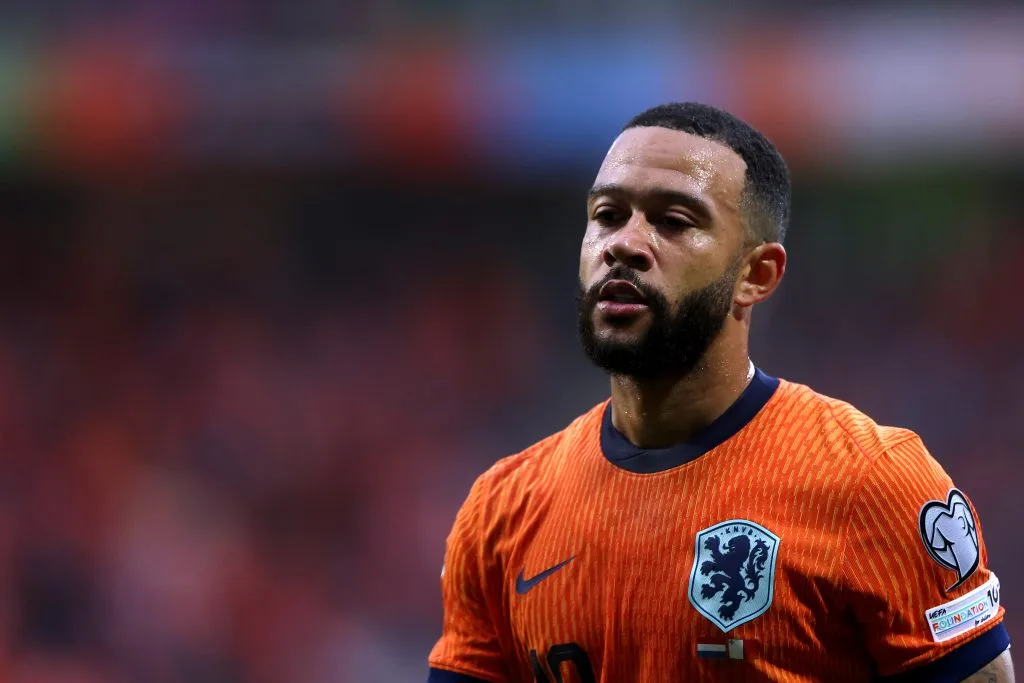Holanda de Xavi Hernández é convocada sem Memphis Depay, do Corinthians
