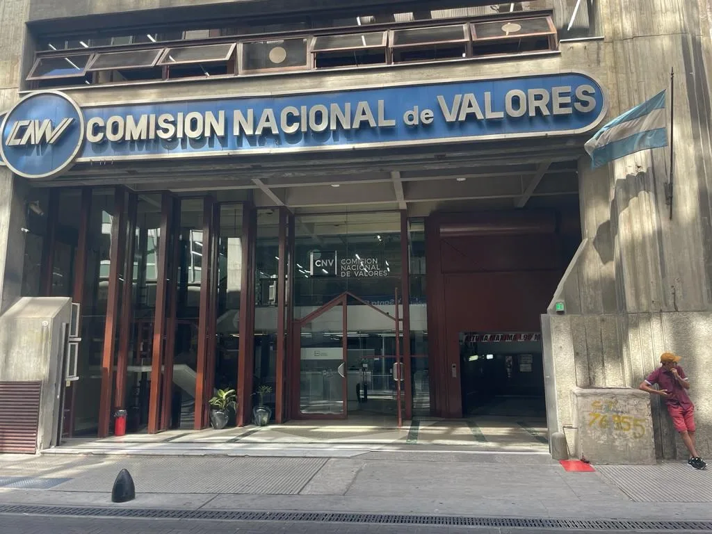 Nueva regulación de la CNV: qué pasará con el cheque y qué cambia para el agro