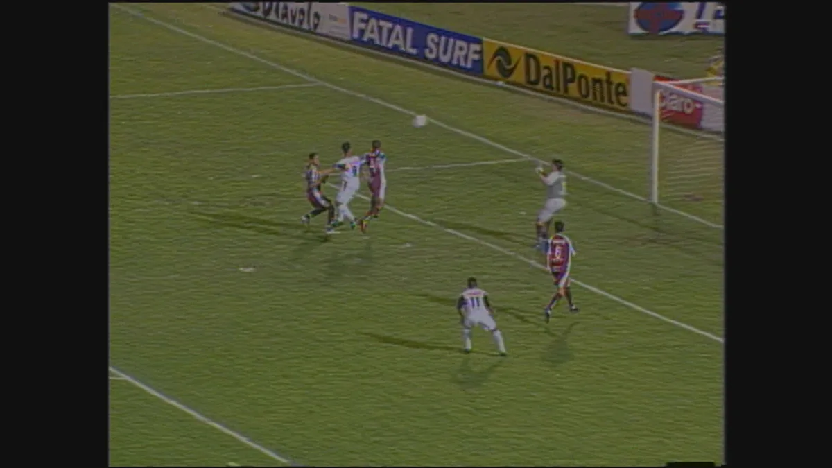 Santa tem retrospecto favorável contra o Caxias, mas com último duelo há mais de 20 anos; relembre