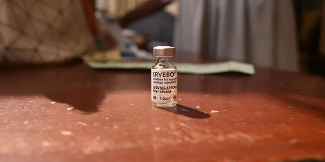 Ebola en RDC : l’OMS déploie 70 000 doses du vaccin Ervebo