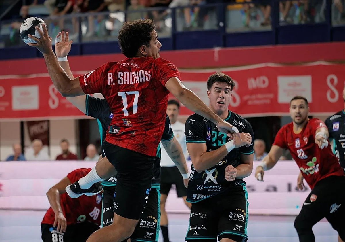 Al Cajasol Sevilla BM Proin se le indigesta el debut en la Asobal (30-31)