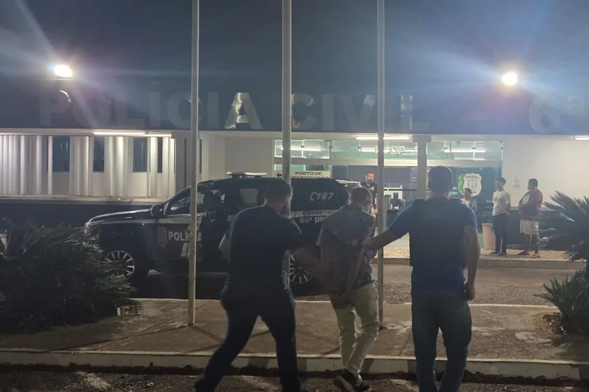 Reza financeira: grupo "abençoava" cartões para furtar idosos no DF