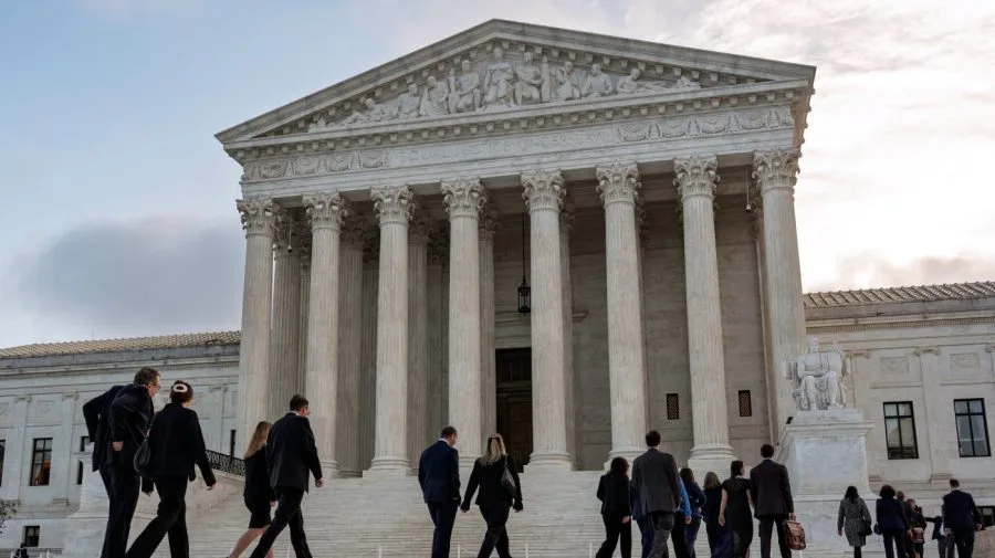 Supreme Court weighs scope of 1980s video privacy law in internet newsletter age