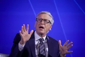 IA pode ser a “pior fonte de injustiça” da história, alerta Bill Gates