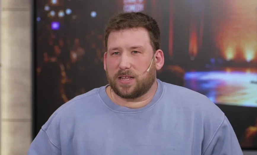 Lucas Upstein: 150 videos al año, humor negro y una carrera a fuerza de insistencia