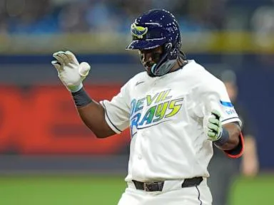 Diaz, Mullins homers power AL-leading Rays to a 9-4 win over the Padres for 80th victory