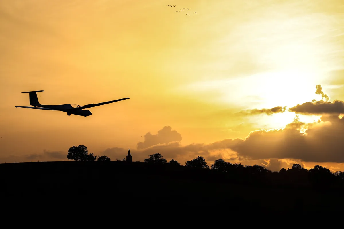 Learning to fly a glider allowed me to forget all the troubles in the world below
