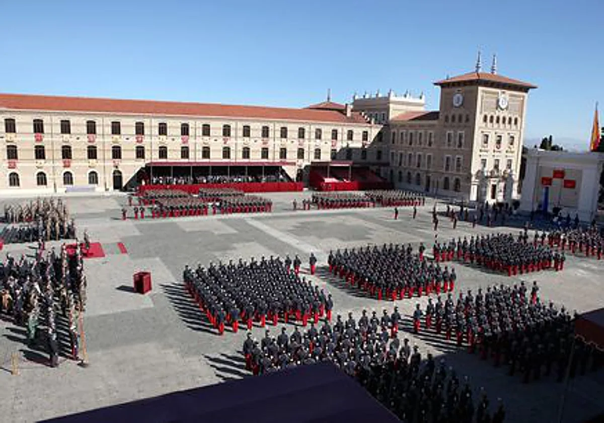 El Ejército adopta medidas extraordinarias ante la aparición de un brote de sarna en la Academia de Zaragoza