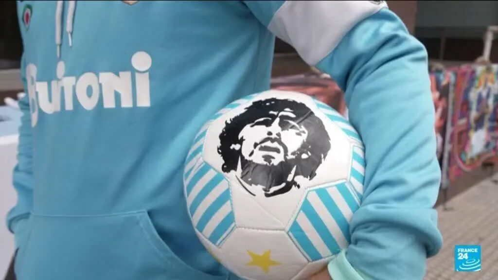 Procès Maradona : 4 à 12 ans de prison requis contre son équipe médicale