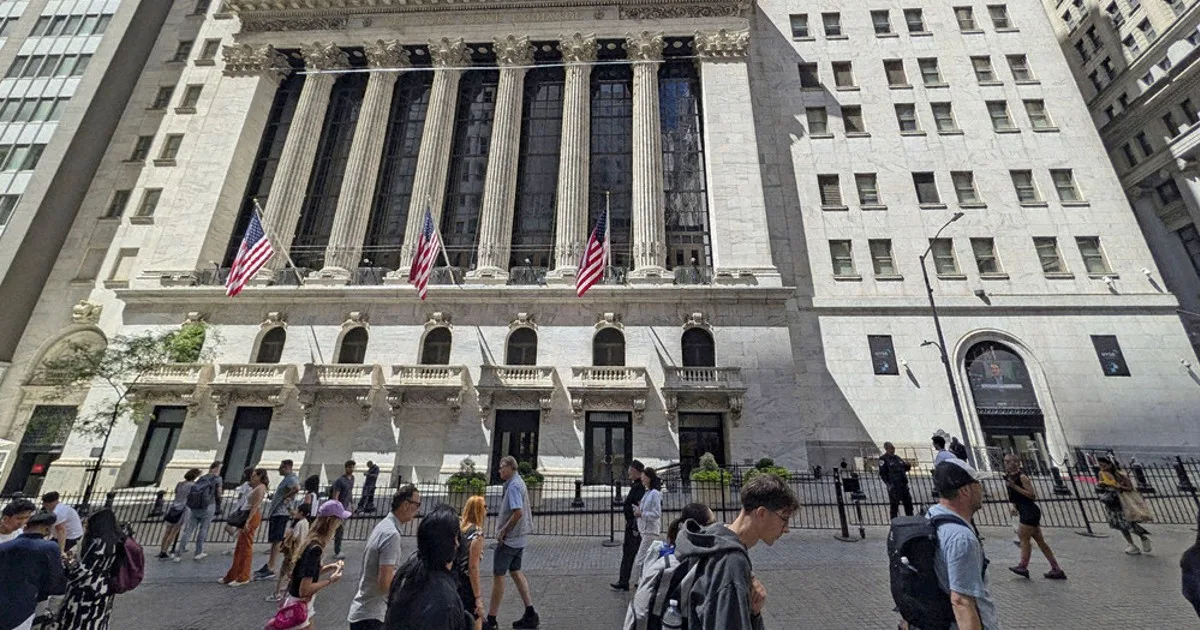 NY株反発、69ドル高 景気減速への懸念が和らぐ
