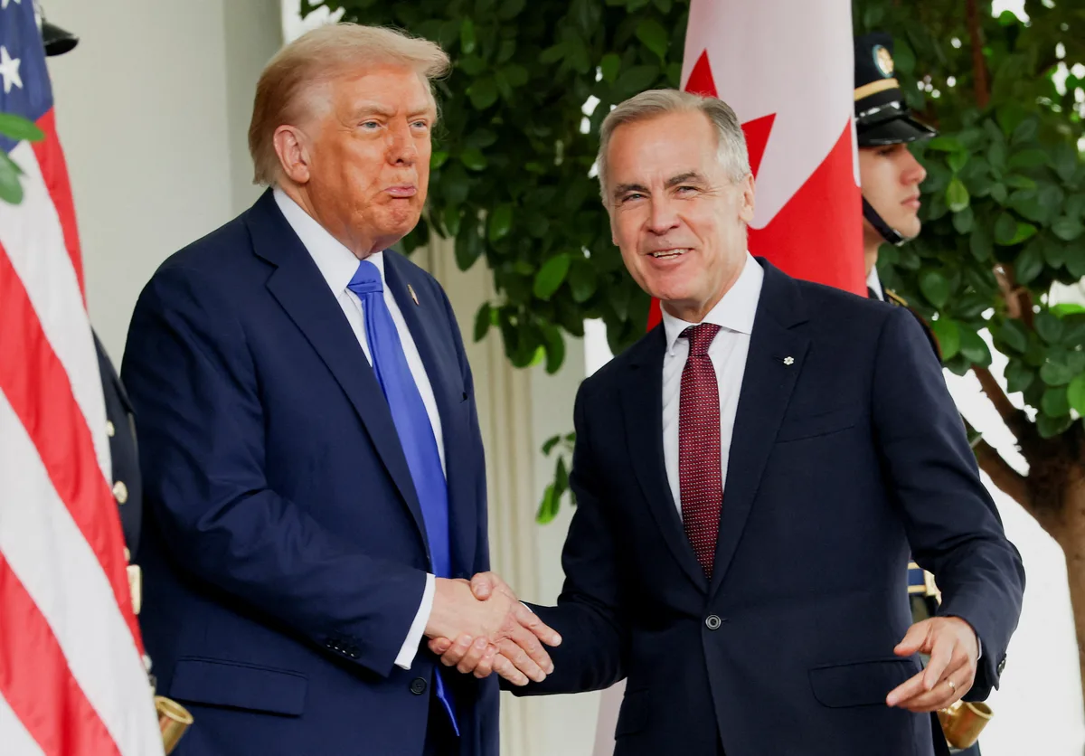 Após tarifas de Trump, Canadá anuncia retaliação de até 50% contra os EUA