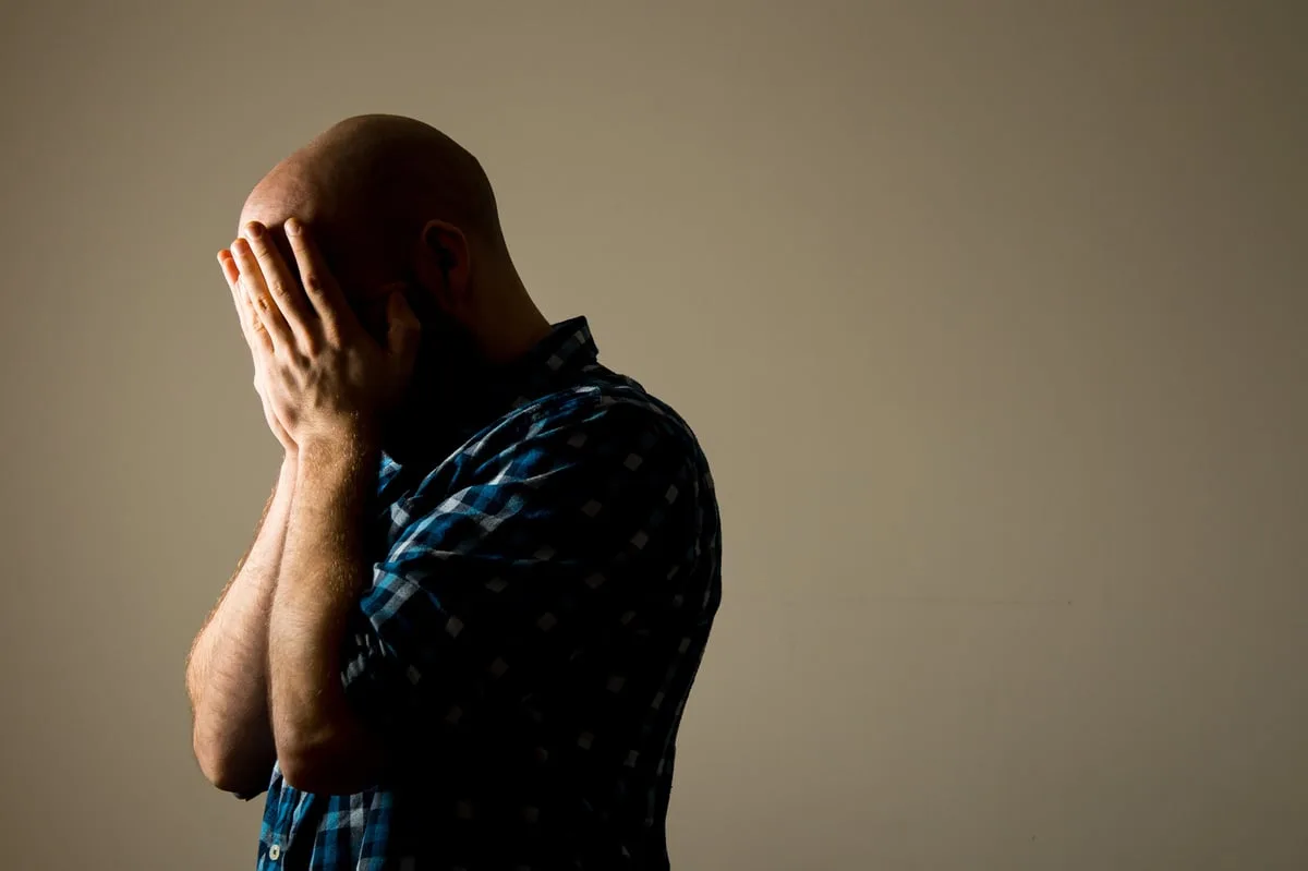 Average loss to impersonation scams is up by 10% in a year, says Lloyds