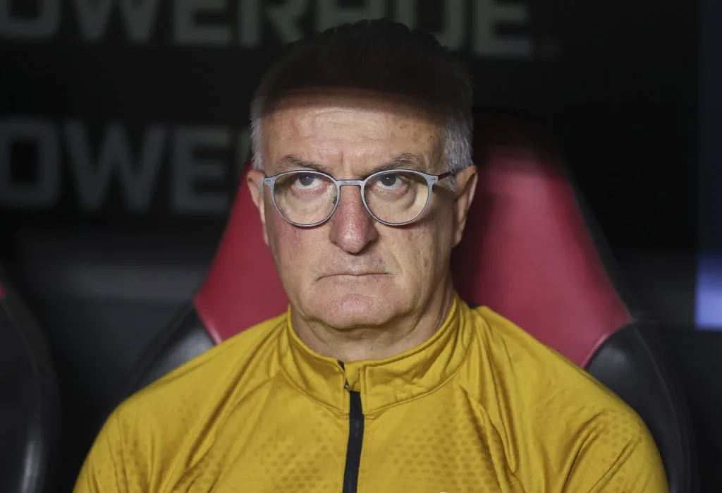 São Paulo define responsável pelo futuro de Dorival após pressão
