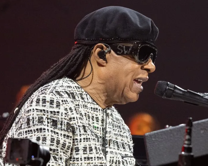 Stevie Wonder review – playing ​his greatest album in full, he knocks everyone sideways