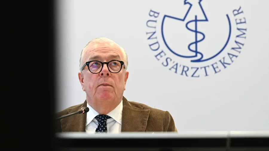 Facharzt-Besuch: Ärztekammer-Chef fordert Strafen für Menschen, die direkt zum Facharzt gehen