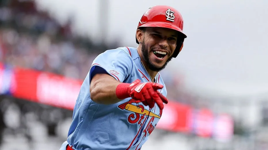 Cardinals rookie makes MLB history by hitting a home run in each of his first three career plate appearances