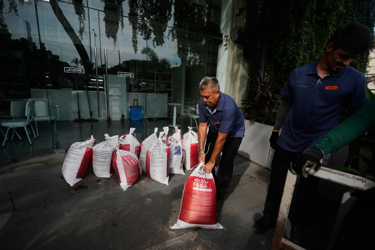Hurricane Simon nears Mexico with 155 mph winds and flooding fears