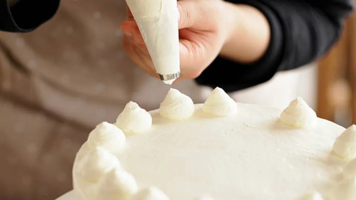Meet Reyha Raghavaraju, the 16-year-old baker bringing birthday joy to families in need