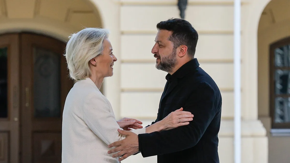 Bruxelas aprova apoio de 6,1 mil milhões para defesa em Dia da Independência da Ucrânia