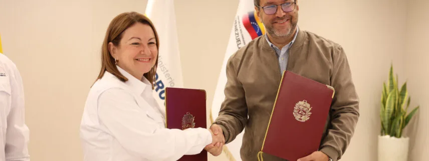 Mincyt y MinHidrocarburos suscriben convenio para el desarrollo energético nacional