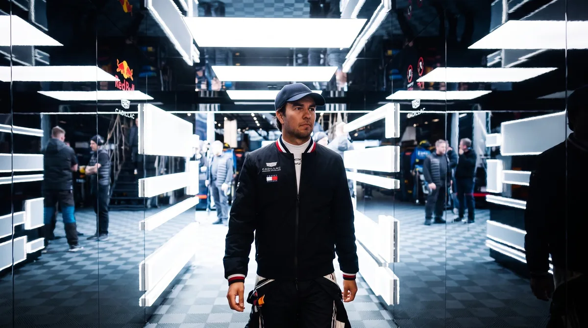 Checo Pérez se muestra honesto tras un año en Cadillac: “Aquí soy mucho más que un piloto”