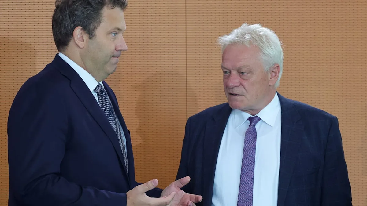 Agrarminister dagegen, Union auch - Regierungskrach um Klingbeils Zuckersteuer