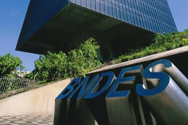 BNDES aprova R$ 466,4 milhões para creches, escolas e unidades de saúde
