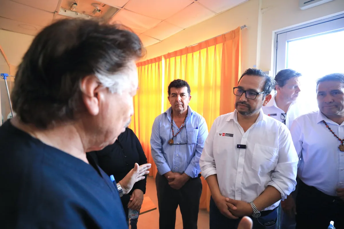 Luis Dyer, ministro de Salud, asegura que detuvo una licitación de impresoras por 3,2 millones de soles