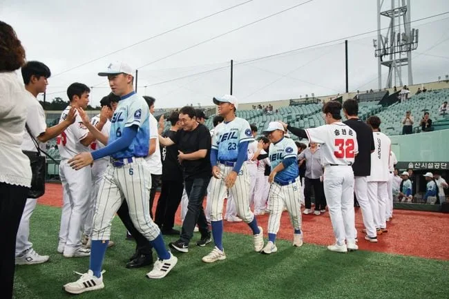 울산, 울산제일중 대통령기 준우승 축하 행사 “지역 야구 미래 이끌어갈 학생들 응원”