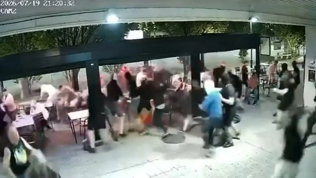 Varios detenidos por la agresión a un grupo de militares que veían la final del Mundial en Berriozar (Navarra)