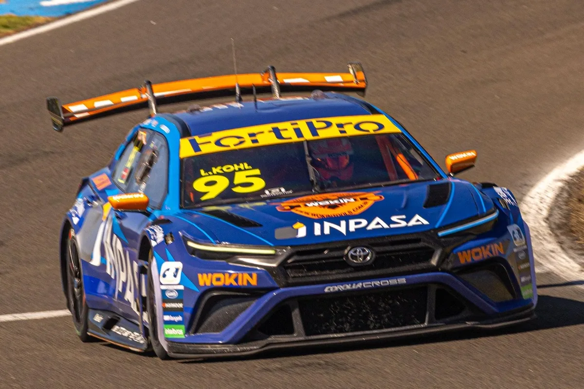 Entre calor e estratégia, Lucas Kohl e Danilo Dirani encaram prova de sobrevivência no endurance da Stock Car