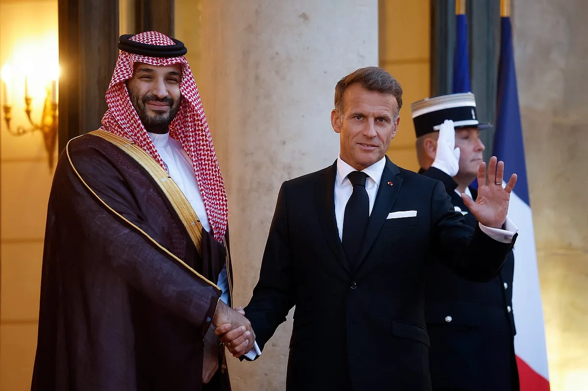 Macron anuncia três novos parques temáticos com investimento saudita de seis mil milhões de euros